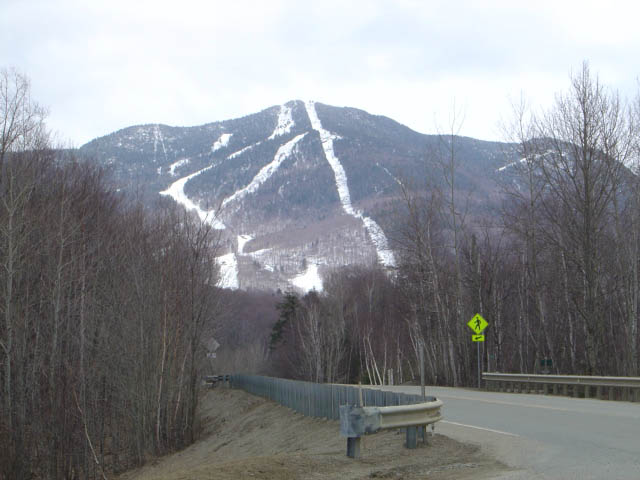 Ski news: This Vermont Family Resort Just Joined Indy With Mandatory Reservations